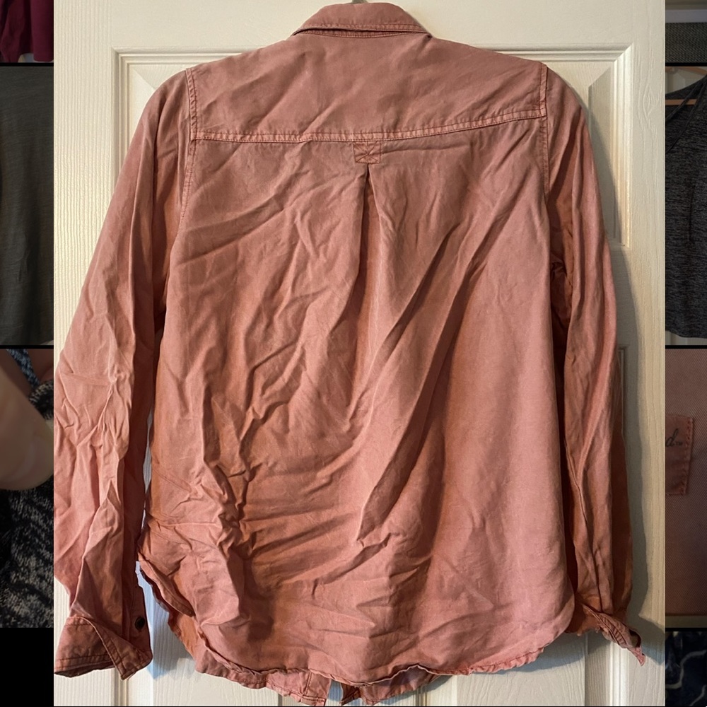 Universal Thread Pink button down - Picture 2 of 3